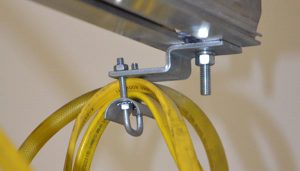 Festoon clamp